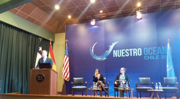 Escenario donde se realizaron las conferencias en la Universidad Técnica Federico Santa María